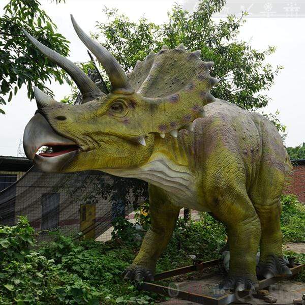 Moveable Triceratops Animatronic Dinosaur-MCST003D